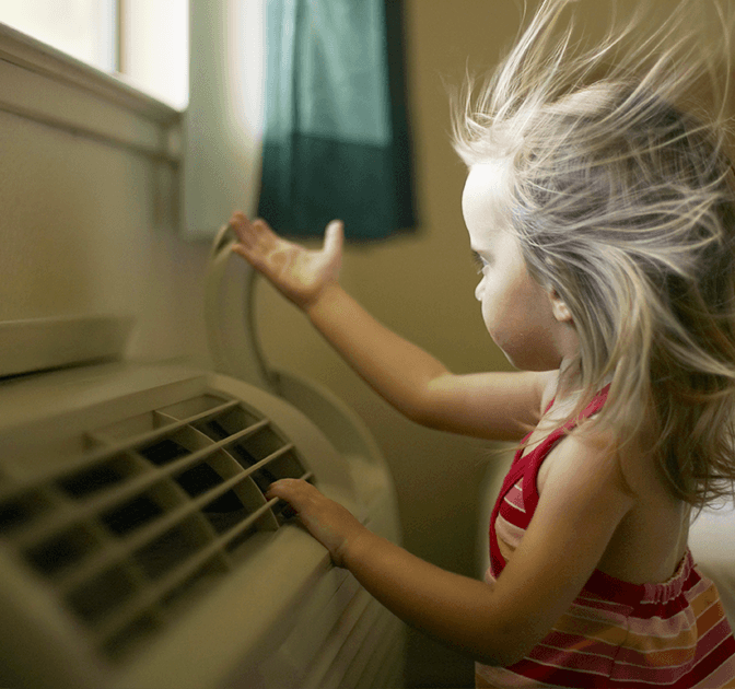 10 trucchi per combattere il caldo risparmiando in bolletta